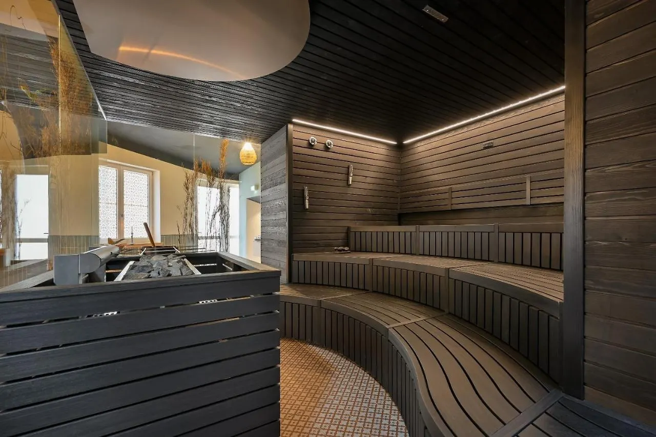 Hotel Sonne Fussen 4*,